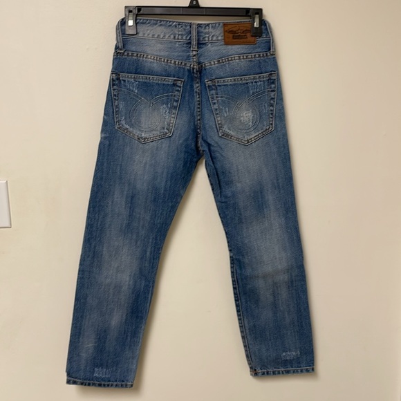 Big Star Joey Distressed Cropped Jeans - Picture 5 of 7